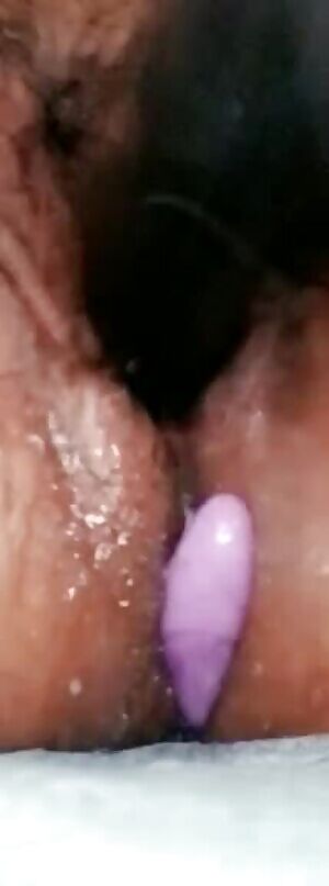 Butt Plugs & Puddles o Pussy Juice