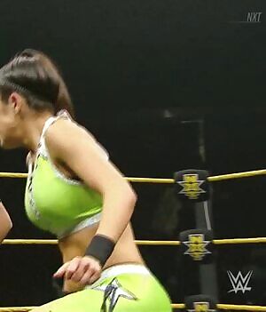 Bayley 🔥