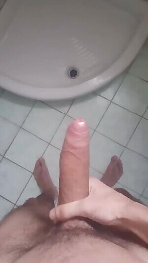 22 I hope this cumshot vid is welcomed and appreciated here. Tell me what you think on the comments or by PMing me