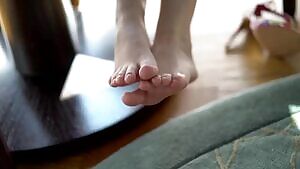 Does anyone here like feet?