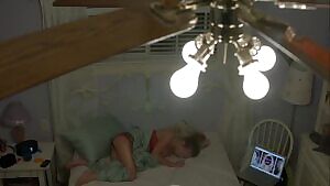 Britt Robertson - Ask Me Anything