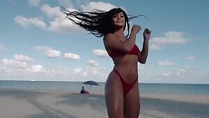 Kiss My Peach Photoshoot