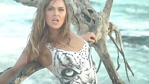 After this photoshoot, I wanna shower Ronda Rousey and nail her at the same time