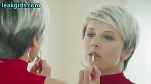 The main thing is to make up lips