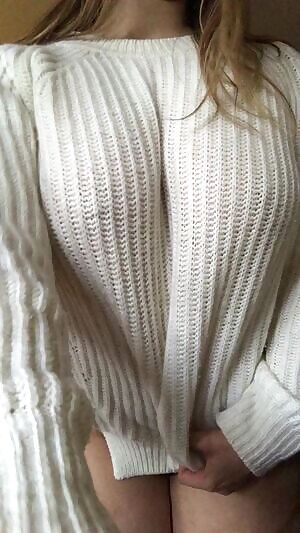 my favorite cozy winter sweater