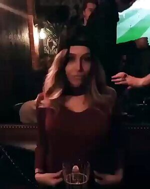 Nice way to use the 'boomerang' effect