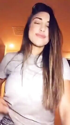 Anybody know her name? She’s a webcam model.