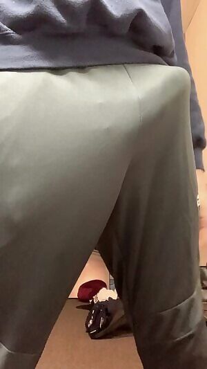 if you wanna play sometime let me know 😘