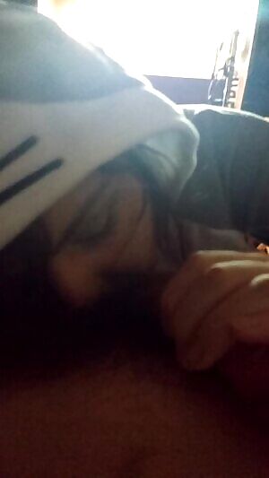 Love a nice pair of balls to service. x