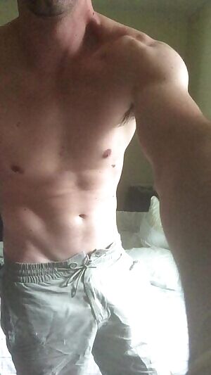 I’m a little nervous about posting this but I’m so horny right now 😈