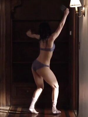 Emmy Rossum in Shameless