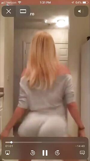 Serenity stays twerking that ghetto booty