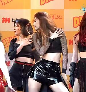Dia - Huihyeon ft Eunice
