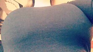 19 loving my new manager position at the fitting store. I almost want to pull a customer to the side asking for some fun quick in the fitting room 🤣🤣🤣 sc: ongcvc