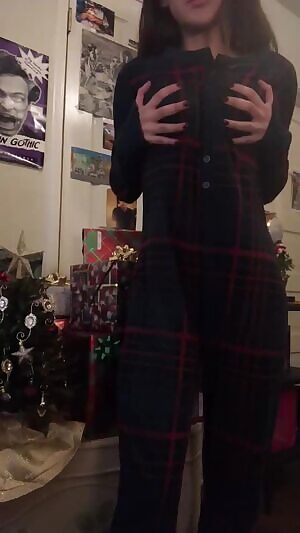 in the christmas spirit ❤️🎄