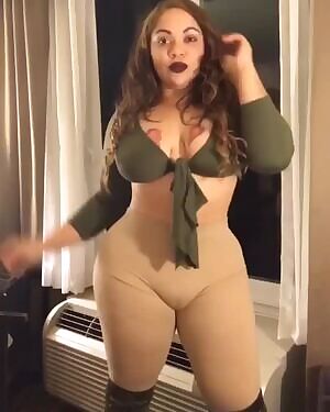 dominican_yari
