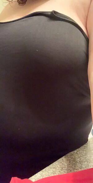 Wishing it were your hands on my body 😍