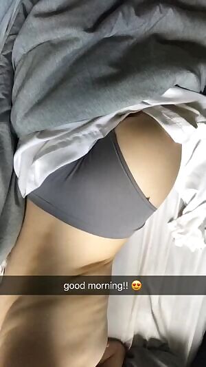 ♡ Come join my private Snapchat! Or take a peek at my FREE public story! // : princesskels.xo