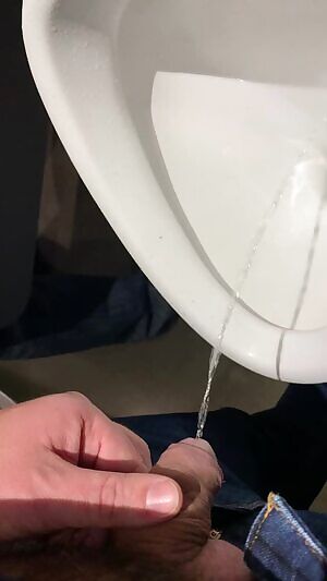 Pissing in Discotheque