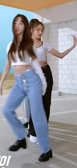 sowon - crop top
