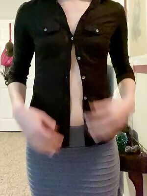 Can I be your cute little secretary? 💖