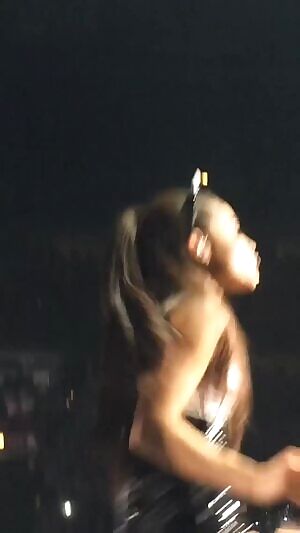Love Ariana Grande