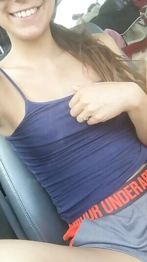 Keeping myself entertained on this 15hr road trip