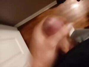 GW just makes e want to cum.