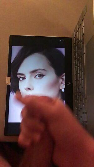 Another bud jerkin his big hard cock 4 Daisy Ridley and giving a huge cum tribute! She looks perfect covered in cum!! If u want 2 b fed celebs pics and porn vids like my buds and u can make vids with a second screen- public or private - add hertsgirls on K1k