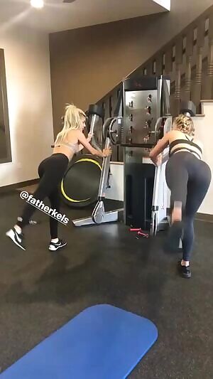Stass Workin out