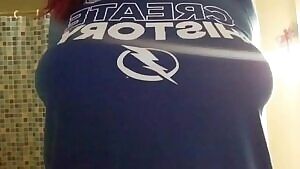 Titties or all my Tampa Bay Lightning fans ⚡