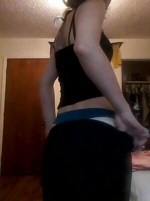 Having way too much fun making gifs! Available all day for your pleasure