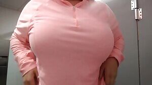 Quick drop in between classes, happy Tuesday 💕