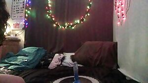 Riding my suction cup dildo on the mirror is so much un.