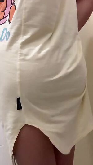 Morning 😛 Yesterday’s bedtime outfit ^^