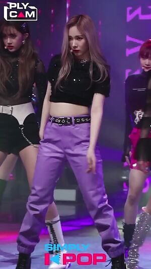 Everglow - Mia