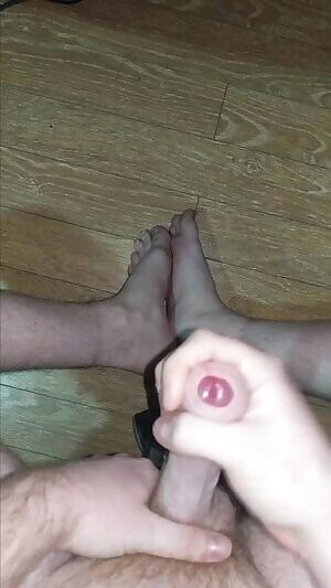 Cumming all over the place !