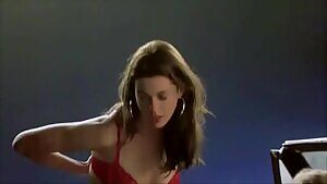 Anne Hathaway