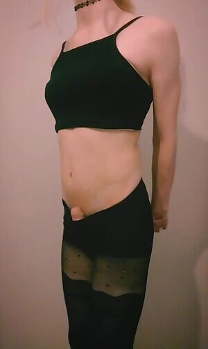 Anyone want to be my Daddy cause i'm thirsty, pwease???