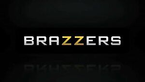 Hot Stone Massage - With Devon Lee