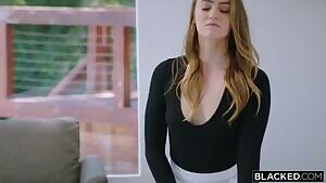 She’s tempted by the BBC🍆👀