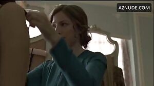 Paz de la Huerta in Broadwalk Empire