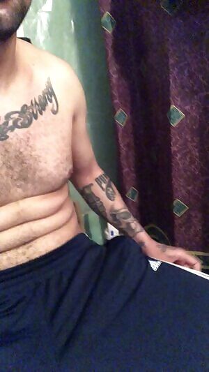 Nice big Fort Riley cock. Pms welcome