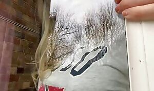 Displaying myself through the window so everybody and anybody knows that they can use me