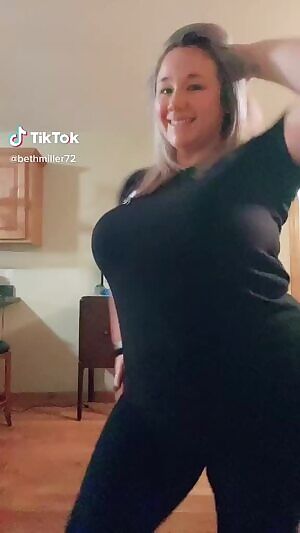 TikTok milf