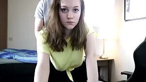 The gaming girl we dream getting fucked from behind