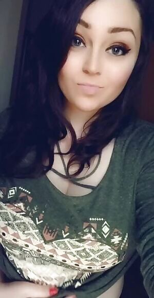 Do you really think I should post more gifs? 😍