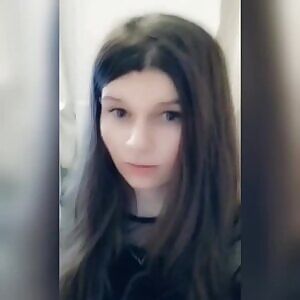 Lil goth trap... Will suck dick in exchange for cuddles!!!