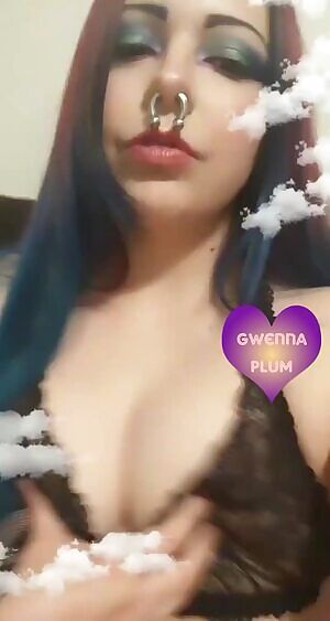 Death metal and tits to start off the weekend 😘