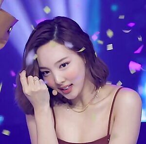 Nayeon tongue